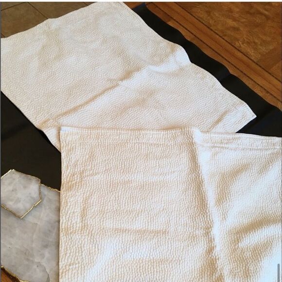 Hh Creamy Pebble Shams! - Picture 4 of 11